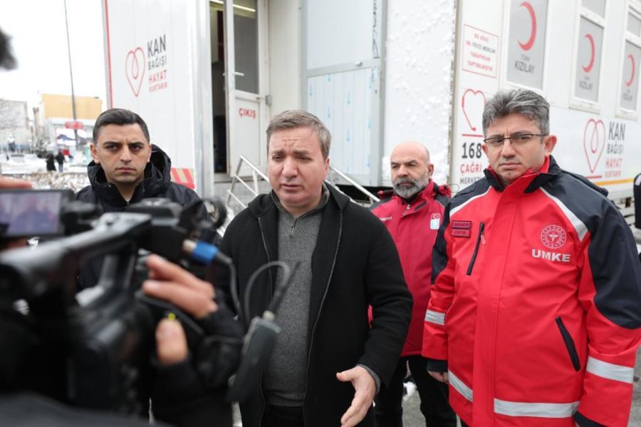 Aksaray’dan deprem bölgesine destek