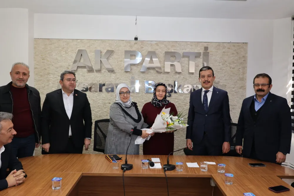 AK Parti Aksaray Kadın Kolları’nda Devir Teslim Töreni
