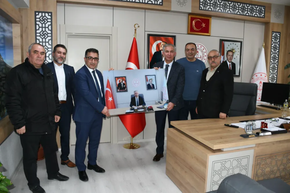 Aksaray Sürücü Kursları ve Eğitimcileri Derneğinden Milli Eğitim Müdürüne Nezaket Ziyareti