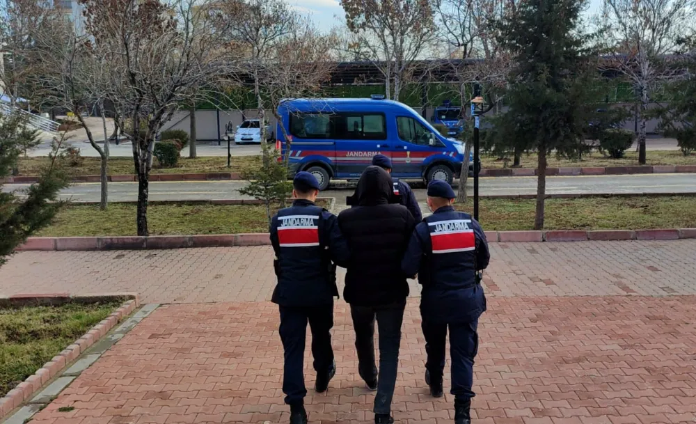 Aksaray’da 27 Yıl Hapis Cezası Bulunan Şahıs Yakalandı