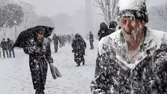 Rusya üzerinden yola çıktı, lapa lapa kar geliyor 