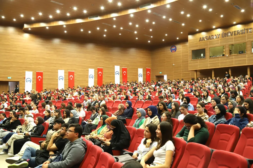 ASÜ, Yeni Öğrencilerini Oryantasyonla Karşıladı