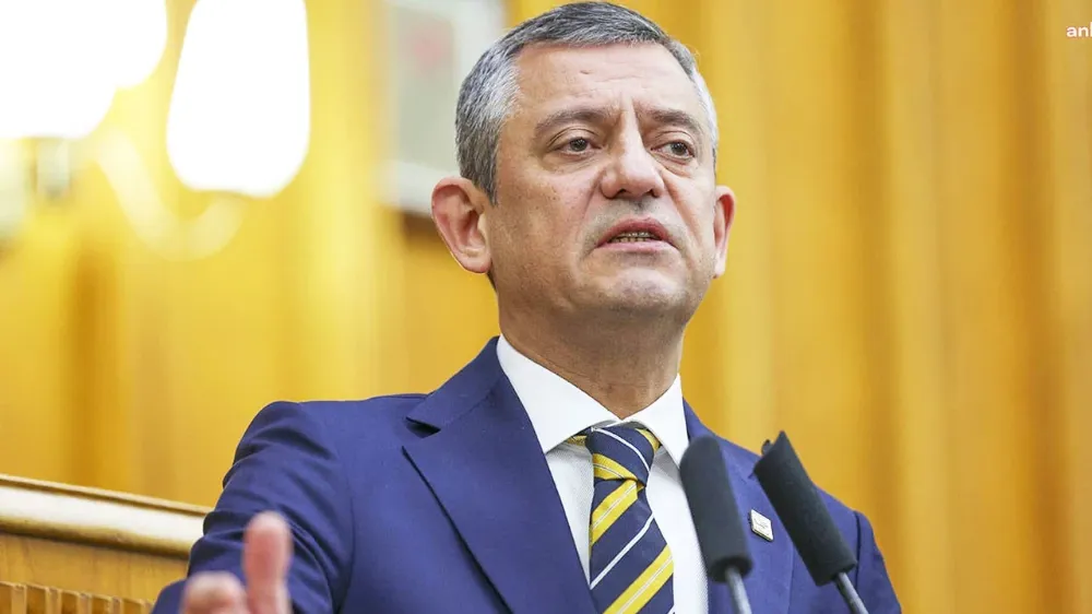 Özgür Özel