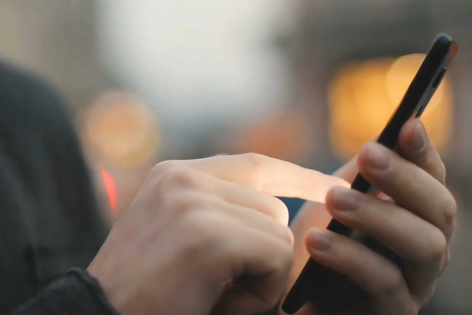 Tütün ve cep telefonlarında vergi tutarları artırıldı