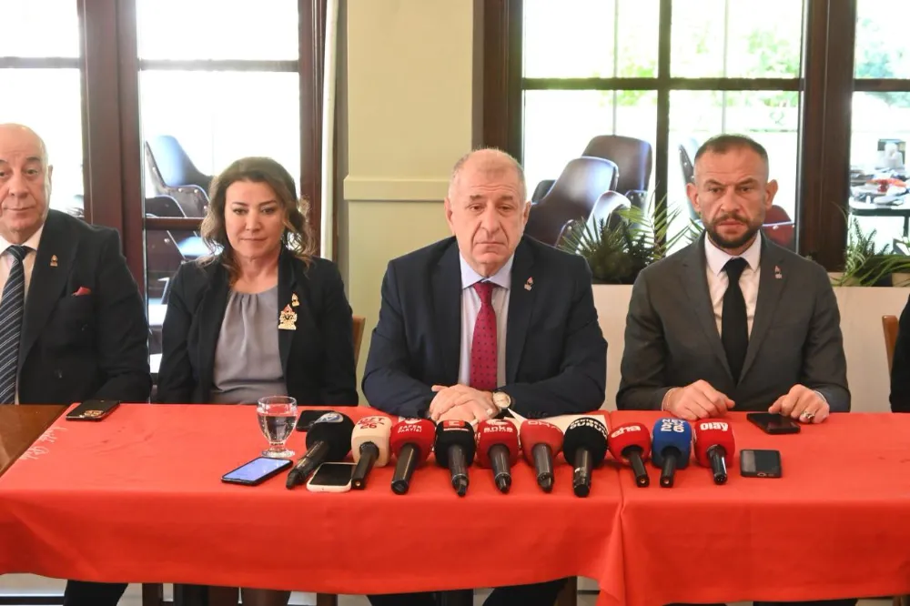 ÖZDAĞ’DAN ÇOK SERT ÇIKIŞ: “CUMHURİYETİN KIRILMA SÜRECİ BAŞLADI – ÖCALAN’LA PAZARLIĞA MİLLET İZİN VERMEZ!”