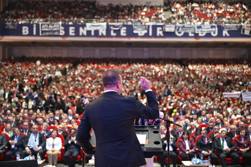 AĞIRALİOĞLU:  Salonlara Sığmıyoruz...