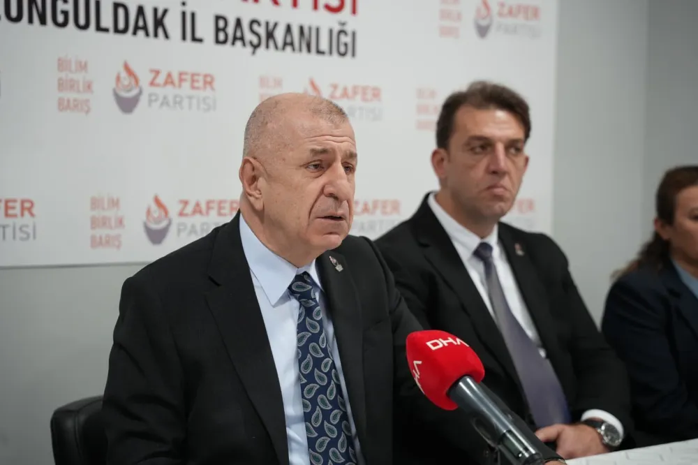 Özdağ’dan Çarpıcı İmralı Çıkışı: “TBMM Öcalan’ın Ayağına Gidemez, Sandığa Gidelim!”