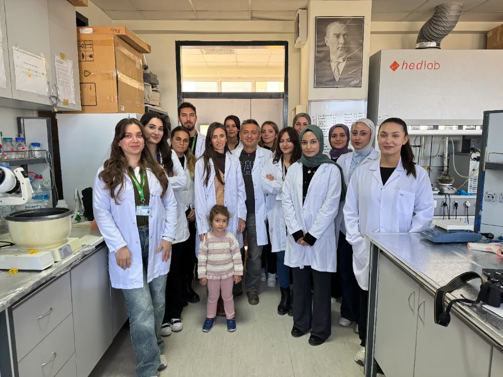 ASÜ’den Kanser Tedavisinde Çığır Açacak Nanoteranostik Buluş