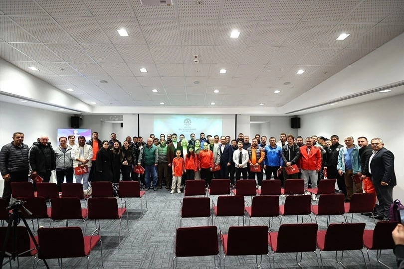 Denizli Büyükşehir Levend Sarıoğlu U-10 Futbol Ligi’ni başlatıyor