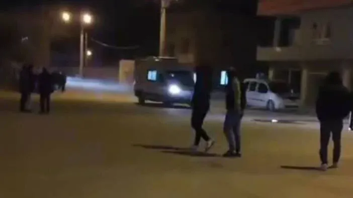 Kız istemek için bir araya gelen aileler arasında çatışma çıktı: 3 ölü