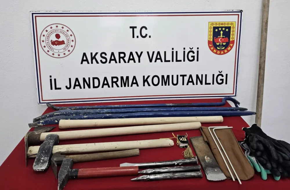Aksaray’da Defineciler Suçüstü Yakalandı