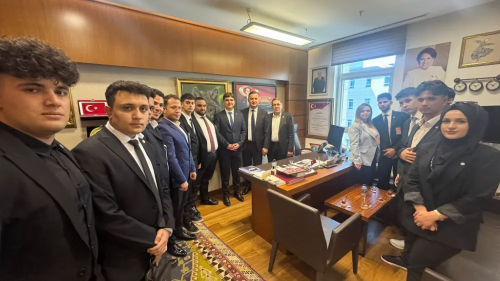 Turan Yaldır Gençleri Ağırladı