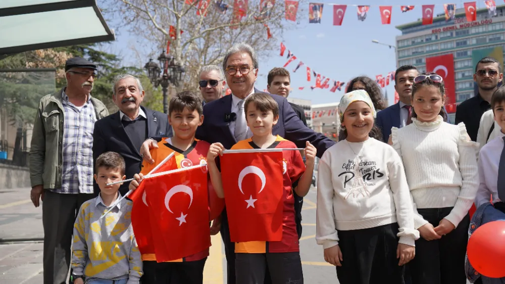 Zafer Partisi’nden 23 Nisan’da Tarihi Mesaj: “Geleceği İnşa Etmenin Günüdür!”