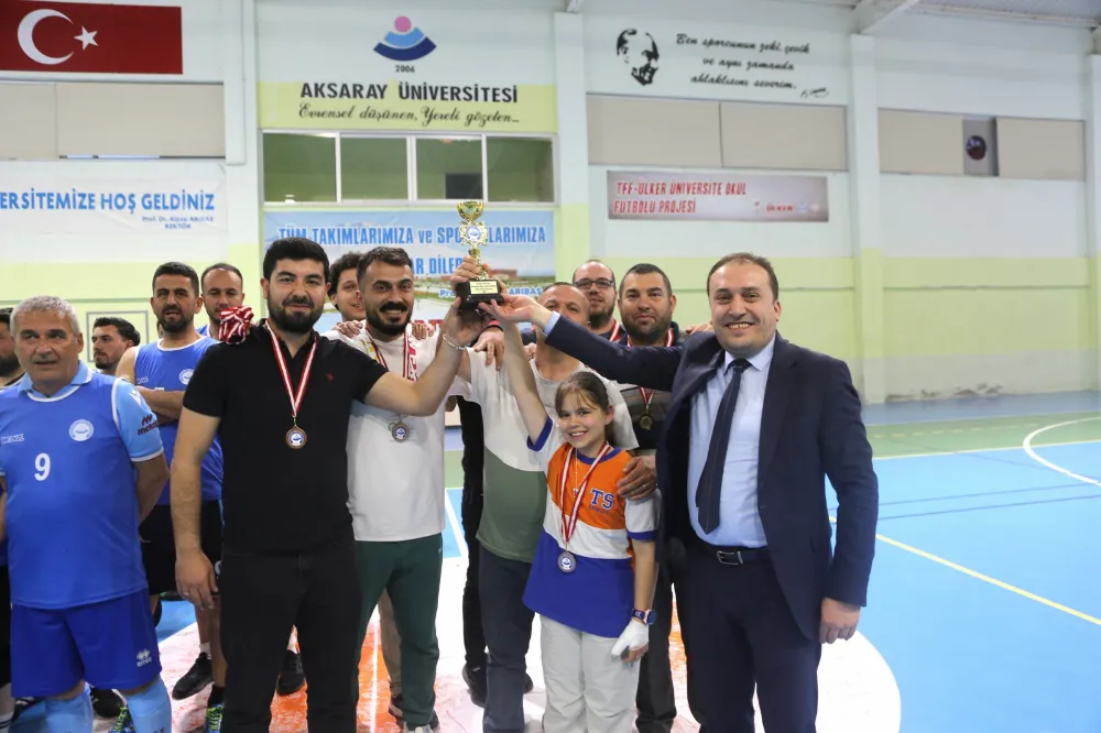ASÜ Futsal Şampiyonu: Genel Sekreterlik Zirvede!