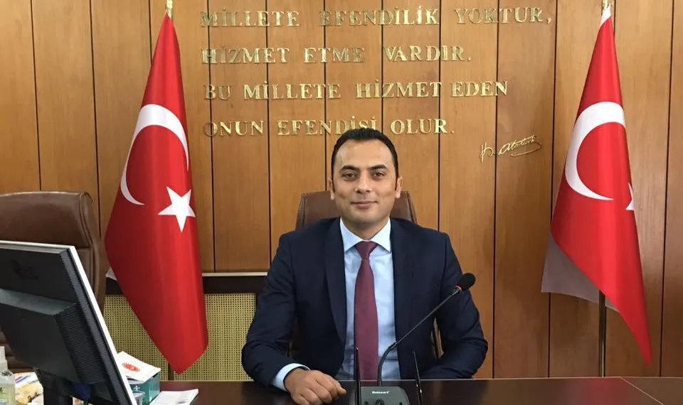 Sami UYAR’dan Dünya Veteriner Hekimler Günü Mesajı