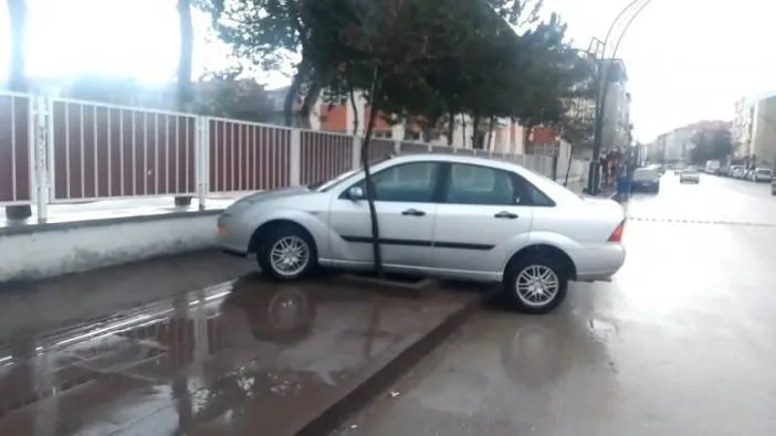 Yaralanan 14 yaşındaki sürücü, olay yerinden kaçıp hastaneye gitti