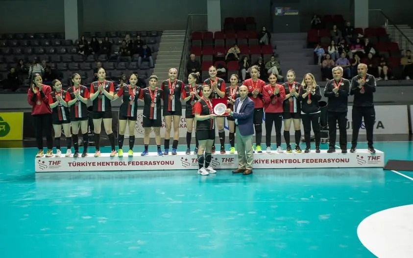 Aksaray Belediyespor Hentbol Süper Lig Hedefine Veda Etti