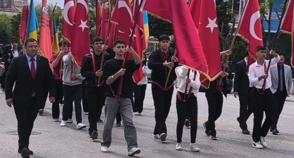 Çelik, aileye sahip çıkmak, geleceğe sahip çıkmaktır