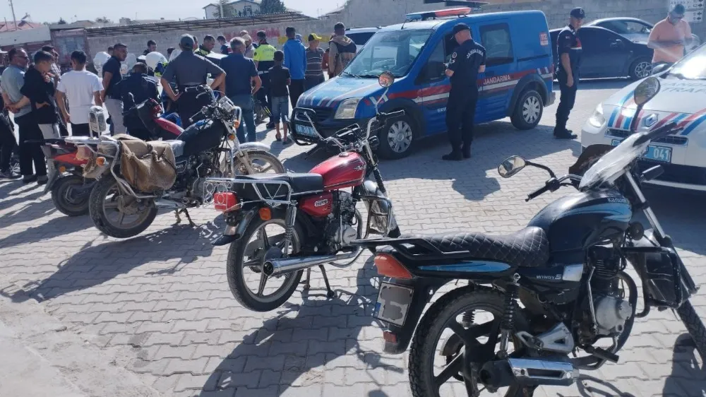 Aksaray’da Motosiklet Denetimi: 220 Bin TL Ceza, 16 Araç Trafikten Men Edildi!