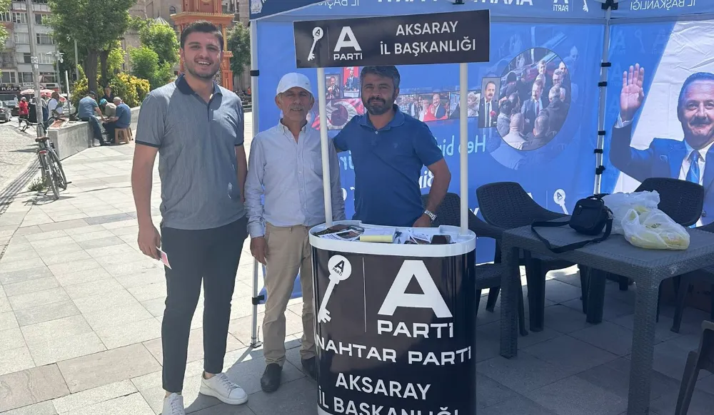 Anahtar Parti Aksaray’da Gönüllere Girdi: Meydanda Büyük İlgi!