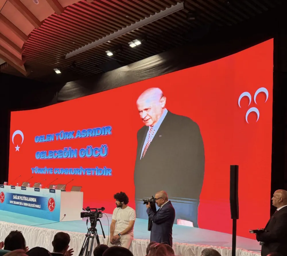 MHP Genel Merkezinde Yapay Zeka Paneli Düzenlendi