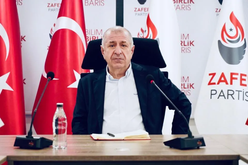Ümit Özdağ’dan Silivri Ziyareti: “Ekrem İmamoğlu’na Uygulanan Ambargo Kaldırılmalı”