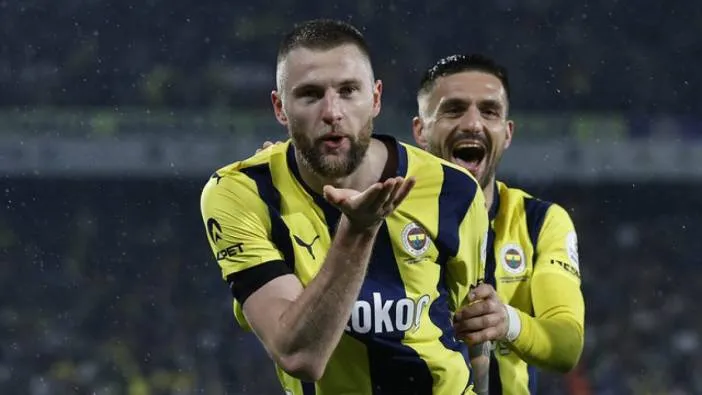 Milan Skriniar ezeli rakibe imza atıyor: Fenerbahçeliler şoka girdi