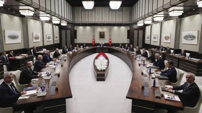 Erdoğan müjdeyi açıkladı, kabineyi korku sardı! 