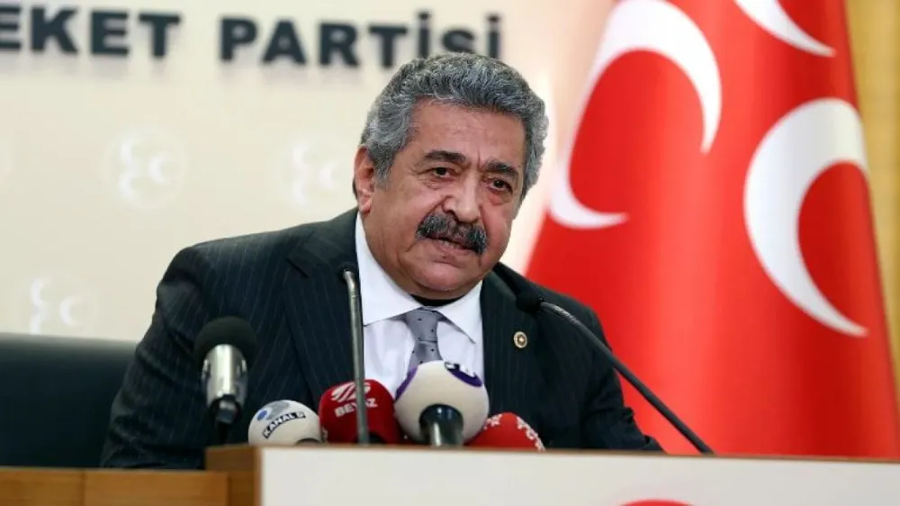 MHP’li isimden beklenmedik hareket! 