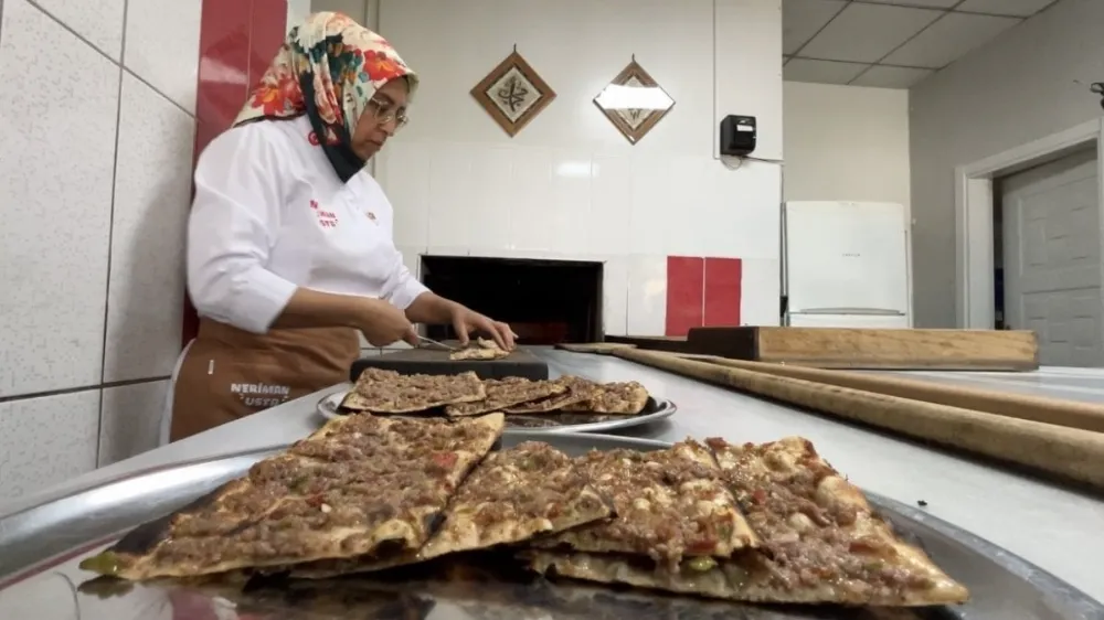 Etli ekmek kadın ustanın elinde lezzet buluyor
