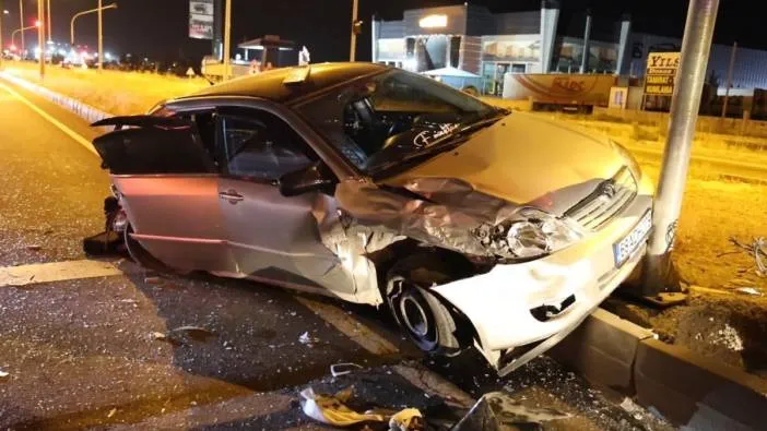 Aksaray’da TIR ile otomobiller çarpıştı!