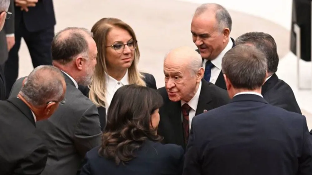 Devlet Bahçeli’nin sol versiyonu yeni açılımla ortaya çıktı! 