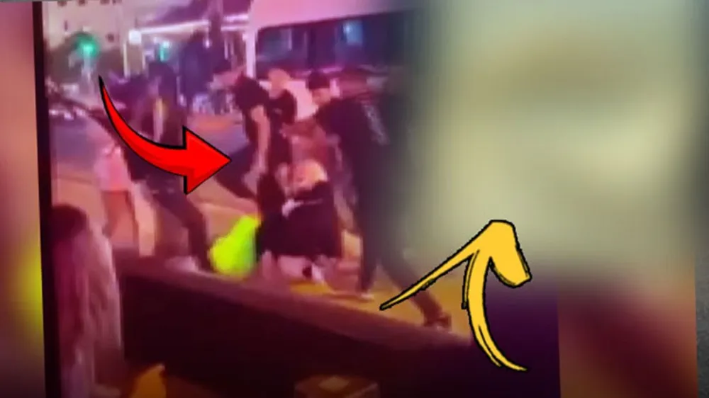 Kadın turistleri dövmüşlerdi