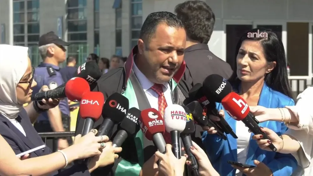 Rezan Epözdemir’den adliye önünde çok sert sözler