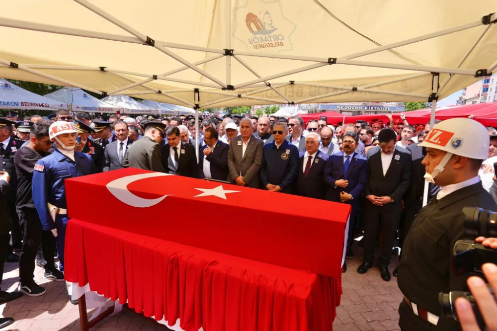 Aksaray Şehidini Dualarla Uğurladı