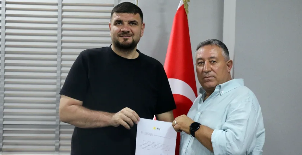 İYİ Parti Güzelyurt’ta Bayrak Değişimi