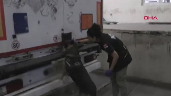 4 operasyon yapıldı 1 ton ele geçirildi