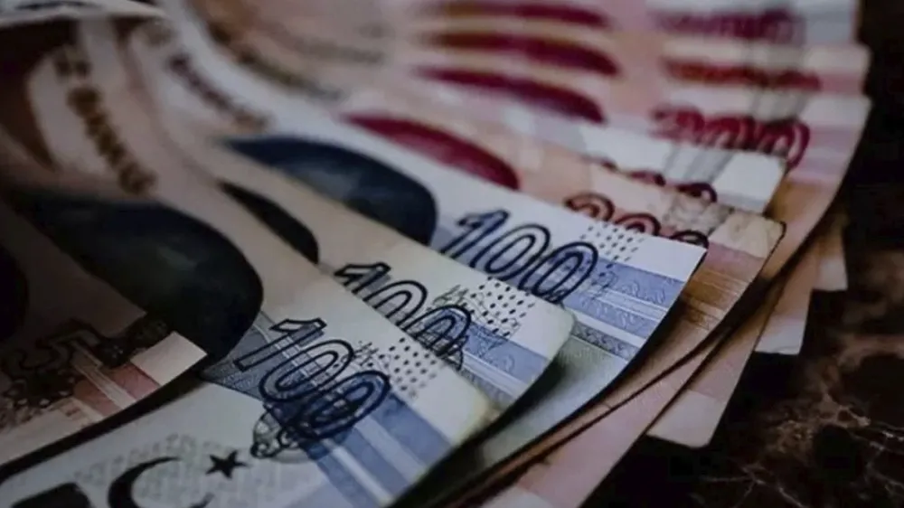 Yüzbinlerce kamu işçisini ilgilendiren zamda imzalar atıldı!