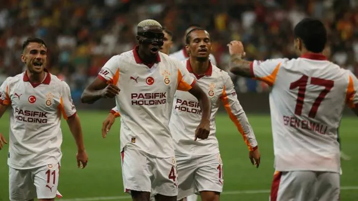 Osimhen gol defterini açtı