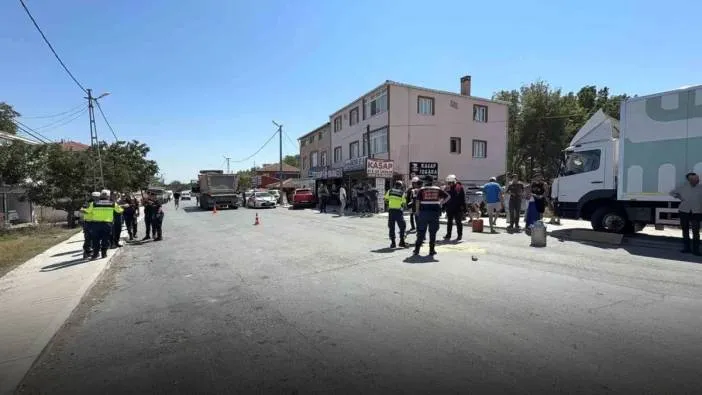 Hafriyat kamyonunun altında kalan yaya hayatını kaybetti