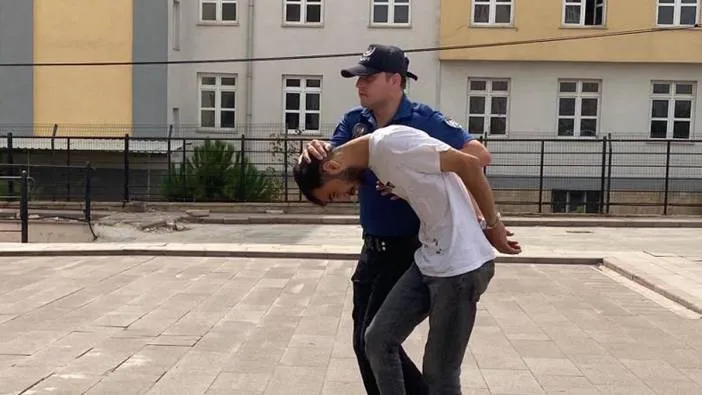 Polis memuruna vahşi saldırı!