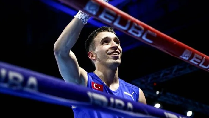 Erkekler 50 kiloda Samet Gümüş, çeyrek finale çıktı