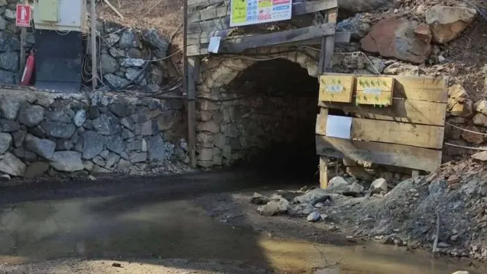 Denizli’de krom madeninde göçük; 2 işçi toprak altında kaldı