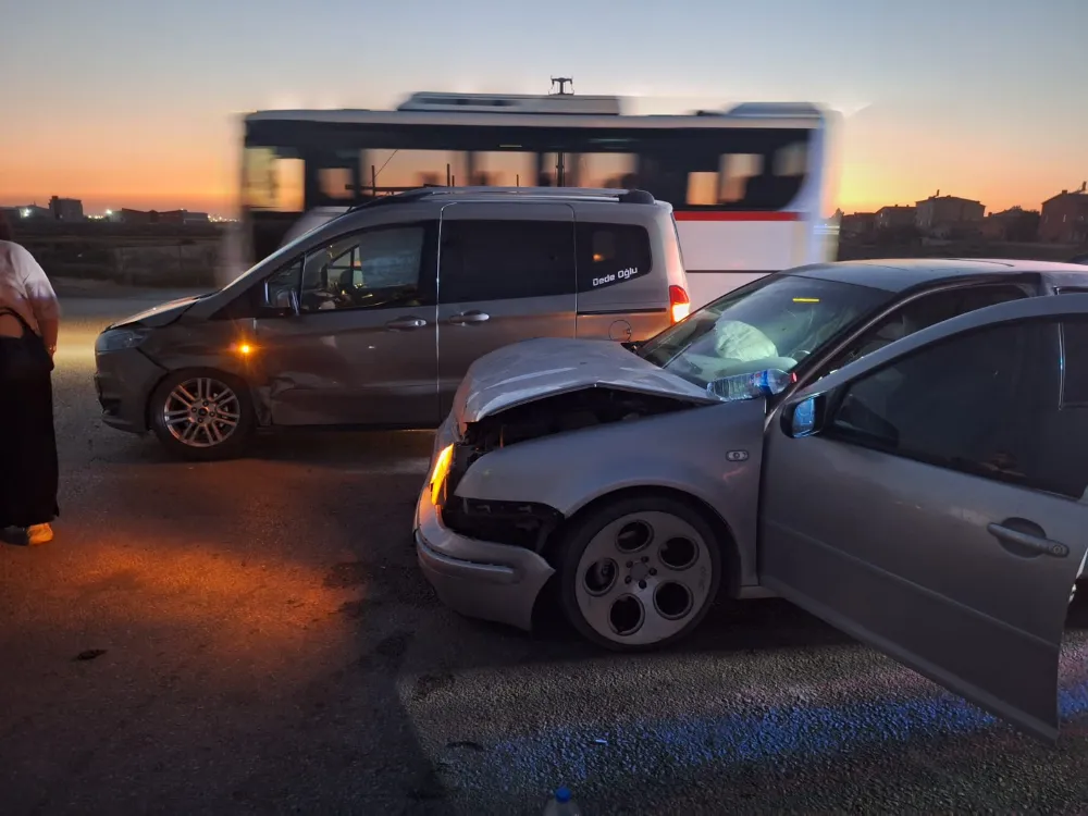 Aksaray Organize Sanayi Yolu Yine Kazaya Sahne Oldu: Muhtar Feryat Ediyor!
